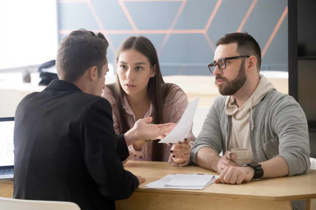4 Benefits of Hiring a Personal Injury Lawyer